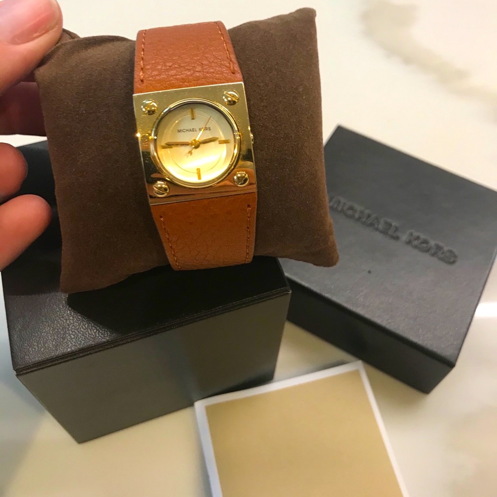 Michael Kors Gold Leather Watch